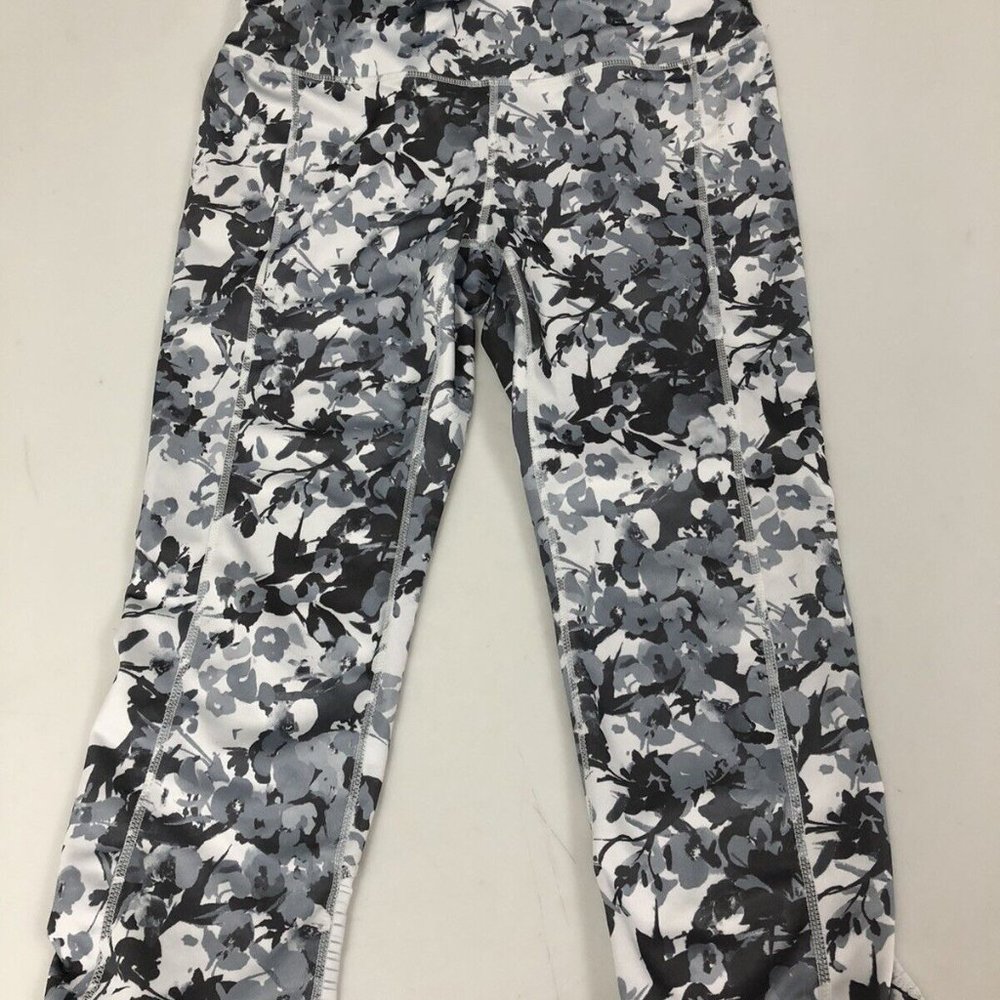 Women’s Stretch Cropped Active Leggings Pants Size Small